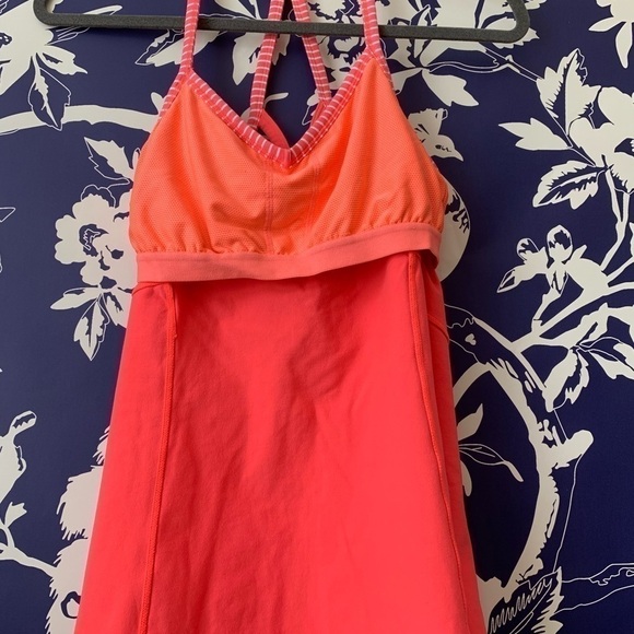 Athleta Coral tank Size S - Picture 6 of 6